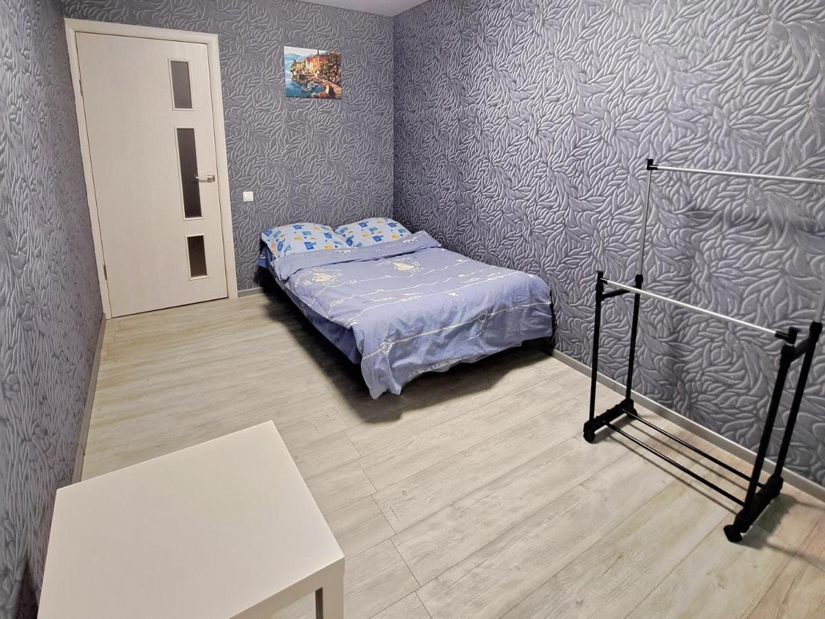 2 комнаты в центре солнечная галлерея,мэтро,сильпо,кб75 тысячка Apartment *